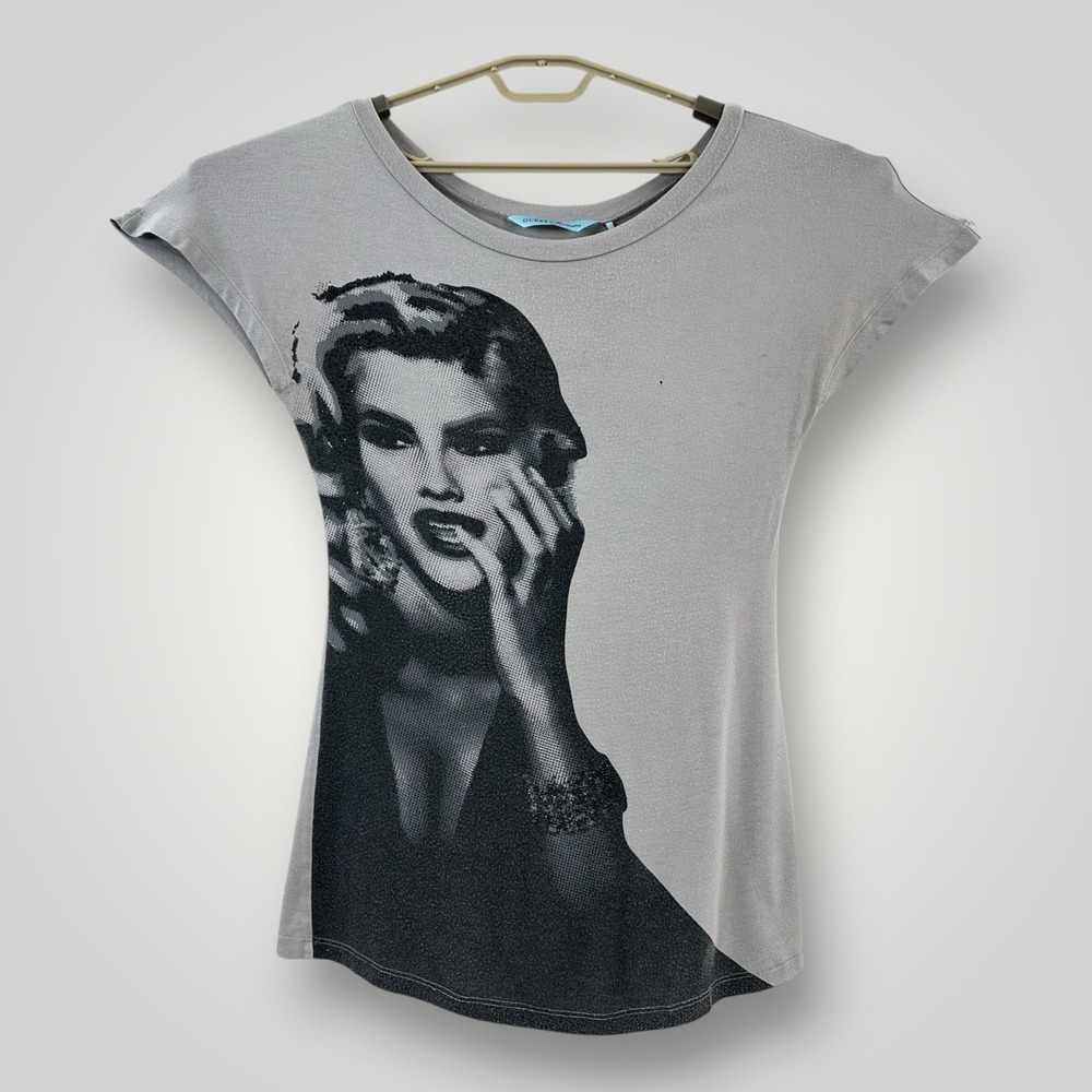 VINTAGE Anna Nicole Smith T-Shirt Guess by Marciano SMALL Made in USA **RARE**